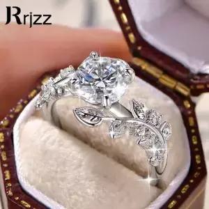 Rrjzz 솔리테어 2CT 라운드 컷 D 컬러 VVS1 모이사나이트 약혼 반지 인증된 실험실 모조 다이아몬드 여성