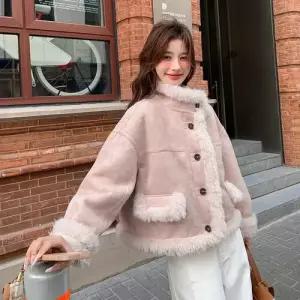 여성 가을 추천 코트 유니크한 모피 느낌의 로맨틱 램스울 일체형 SPO마켓1