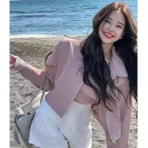 블랙팬서 여친 쇼트 긴팔 칼라 연핑크 코트 가죽 집업 OPH1