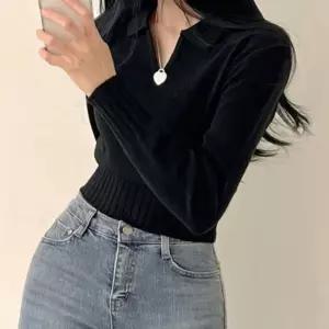 127-000086 작은브이카라넥크롭니트티 여성상의 상의 니트 데일리 겨울 셔츠 셔츠코디