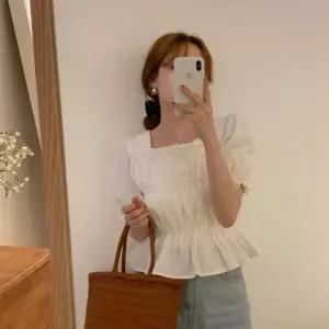 퍼프 셔링 크롭 반팔 블라우스 3color DK-0052