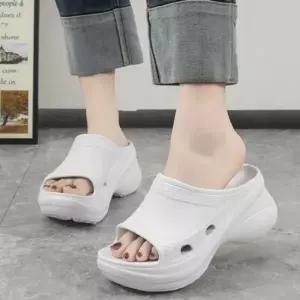 슬리퍼 여성 실내 키높이 가벼운 실외 간편 발편한 외출 슬리퍼 베란다 화장실 여자