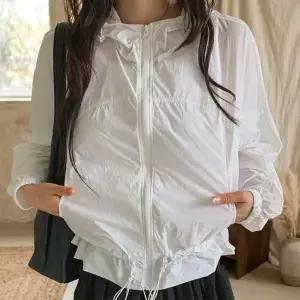 여성 베이직 루즈핏 여름 간절기 스트링 후드 바람막이 점퍼