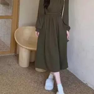 여성 v넥 셔링 허리라인 강조 플리츠 롱원피스 A라인