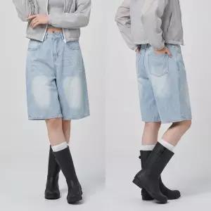 [화이트빌딩]여성 핀턱 와이드 데님 버뮤다 5부 반바지