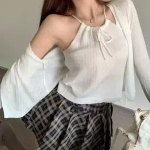 러블리 데이트 룩 여자 홀터넥 나시 가디건 세트 코디