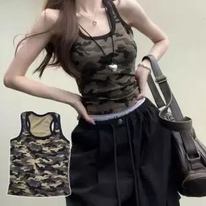 친절한탄씨 여성 여름패션 코디 아이템 밀리터리 카모패턴 크롭 나시티셔츠 레이스티셔츠 레이스반팔