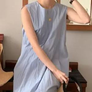 핀턱 롱원피스 나시 플레어 데일리룩