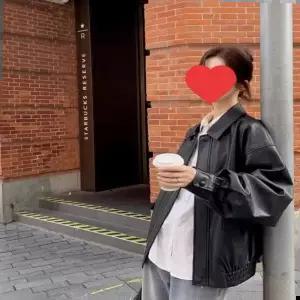 데일리룩 여성 2컬러 간절기 오버핏 페이크 레더자켓 가죽점퍼