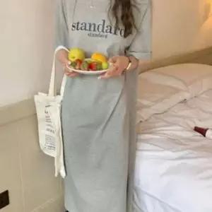 롱 반팔 레터링 스타일 데일리 캐주얼 원피스