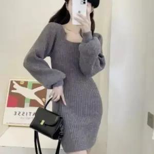 스퀘어넥 니트 미니 드레스 봄 가을 간절기 데일리 원피스