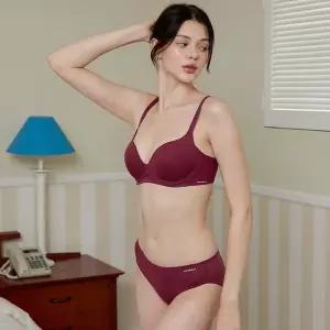 [NS홈쇼핑][Wonderbra]일체형 볼륨 몰드 노와이어 브라팬티 2종세트 레드 WBW4O07_T..[36001454]