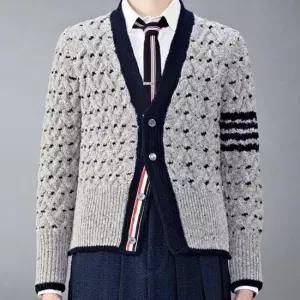 톰브라운 MUST IT_ 24FW 클래식 4 바 케이블 가디건 MKC542A Y1506 055