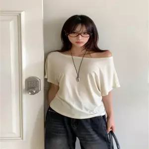[핀디] 여리끝판왕 오프숄더 가오리핏 루즈숄더 린넨터치 반팔 티셔츠