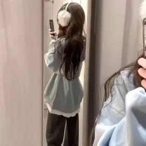 엘럽 여성용 가을 페이크 투피스 맨투맨 연청 퍼피 자수 후드 상의 얇은 원템3