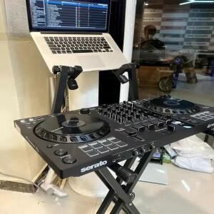핫 DJ DVD 플레이어 브래킷 노트북 데스크 이중 디지털 오디오 스피커 컨트롤러 악기 에어 박스