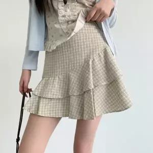 KHK1C3B여성용 체크 언발란스 프릴 미니 스커트