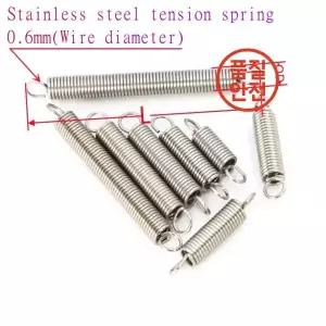 10PCS 와이어 직경 0.6mm 스테인레스 스틸 인장 스프링 길이 ~