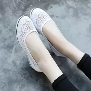 [라일리] Rly 여성 슬립온 굽높이4cm 통굽 슬립온 메쉬 발편 50014685)