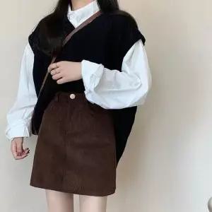 셀럽하우스 여성 겨울 코듀로이 A라인 미니스커트 하이웨스트 치마 2색
