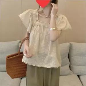 셀럽하우스 팔뚝살 펀칭 여름 레이스 여자 스퀘어넥 블라우스 보