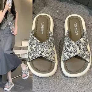 [오노마] ONM 여성 쿠션 실내화 여름 데일리 슬리퍼 발편한 실 40831789)