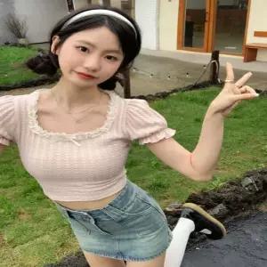 친절한탄씨 3컬러 스퀘어넥 귀여운 리본 프릴 반팔 크롭티셔츠 귀여운티셔츠 레이스티셔츠 러블리룩
