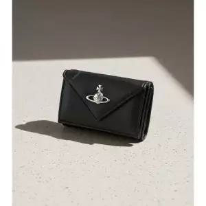 비비안웨스트우드 MUST IT_ 26SS ENVELOPE BILLFOLD 5115002EW S0026 N401) 엔벨로프 반지갑)
