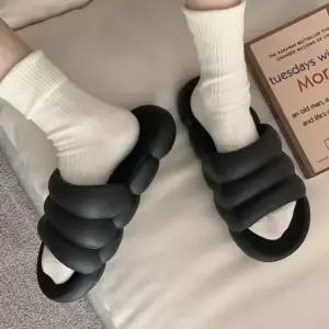 [하프클럽/]쪼리 여름 사무실 가벼운 실내 실외 실내화 쿠션 물놀이 클라우