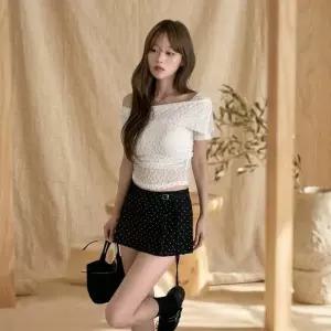 여성 페미닌 플라워 레이스 오프숄더 블라우스_25537630_588872