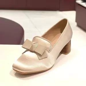 [갤러리아] 탠디 여성 미들힐 로퍼 (5CM) J1584V BEIGE