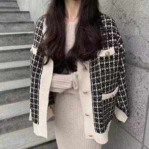 [하프클럽/]트위드 가디건 아우터 배색 금장단추 루즈핏 여자 2color