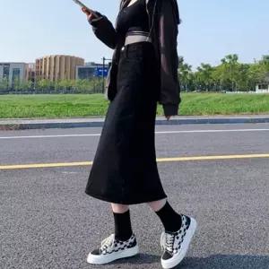 셀럽하우스 심플 블랙진스커트 흑청치마 롱데님 데일리 스커트