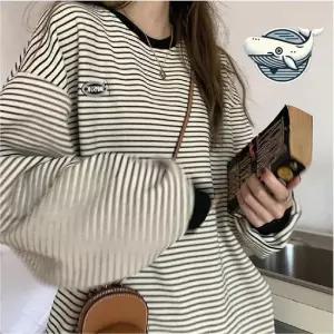 편안한 스트라이프 라운드티 캐주얼 데일리룩 루스핏맨투맨 데일리티셔츠 여성맨투맨