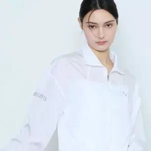 다이노소스 소프트 터치 라이트쉘 바람막이 세미 크롭 화이트 틴골프