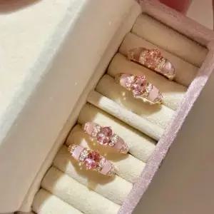 베스트셀러 천연 핑크 다이아몬드 반지 바다색 사파이어와 포함 여성용 세련되고 우아한 주얼리 액세서리