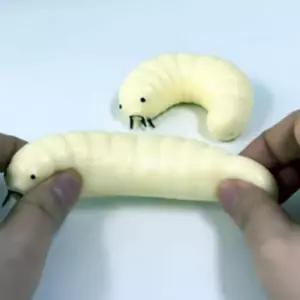 말랑이 꿈틀이 애벌레 스쿼시 곤충 촉감놀이 꼬물꼬물 모찌 장난감