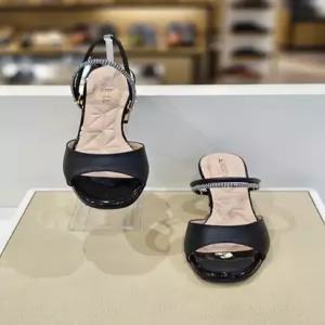 탠디 여성 큐빅 슬림 스트랩 뮬 샌들 6cm 122055CK_EJK
