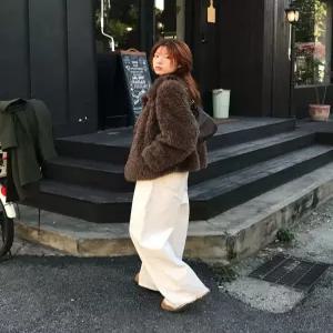 리 우먼 신세틱 퍼 하프 코트 브라운 가을코트 LE2504CT61BR 5553528