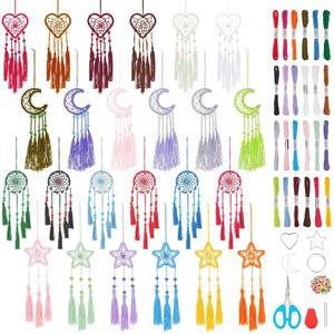 INFUNLY 24PCS 초보자용 소형 드림캐처 키트 초보자용 컬러풀 핸드메이드 드림캐처 키트 초보자용 DIY 미니스타/달/하트/원형 장식품 침실용 자동차 거울 열쇠고리 가방 제작 키트