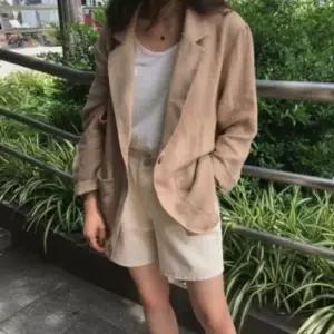 여성오피스룩 린넨자켓 코트 셔츠자켓 캐쥬얼 간절기 짚업가디건 얇은패딩 (WB49214)