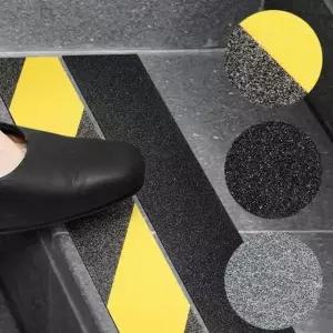 논슬립테이프 15M 옐로우블랙스티커 논슬립스티커패드 계단미끄럼방지스티커