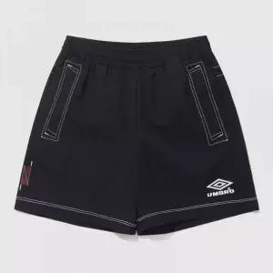 엄브로 UMBRO 크리스피 타슬란 4.5부 반바지 블랙(UQ223CHP59) UQ223CHP59_BLK0 152916