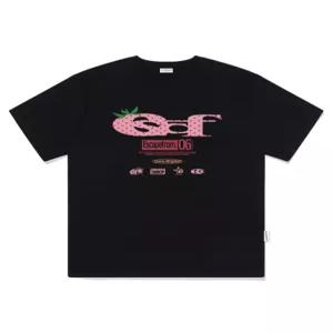이스케이프프롬 스트로베리 도트 ESCF 로고 콜라주 프린트 오버핏 반팔티 블