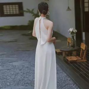 브라이덜샤워 원피스 웨딩 홀터넥 촬영 진주 파티 돌맘 드레스 칵테일 이브닝 여성 여성용 롱