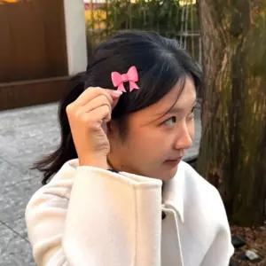 이모티콘 이모지 머리핀 리본 이모티콘삔 이모티콘핀 감정핀