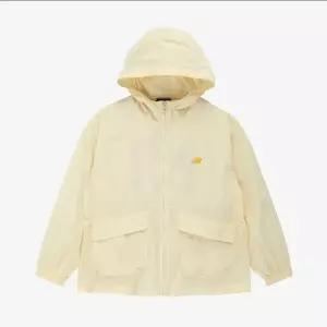 뉴발란스키즈 EXCLUSIVE일러스트 포인트 바람막이 NK9AGB211UWhite