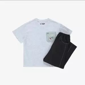 뉴발란스키즈(NB Kids) WE GROW TOGETHER 반팔 + 우븐 바지 셋업 NK9YG2401U(AA)Light Melange Gray