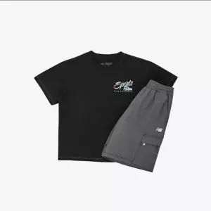 뉴발란스키즈(NB Kids) METALIC SUMMER 일러스트 반팔티 + 우븐 스트레치 셋업 NK9YG2762U(19)Black