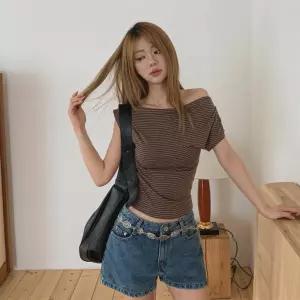 여자 캐주얼 단가라 오프숄더 옆셔링 포인트 반팔 티셔츠